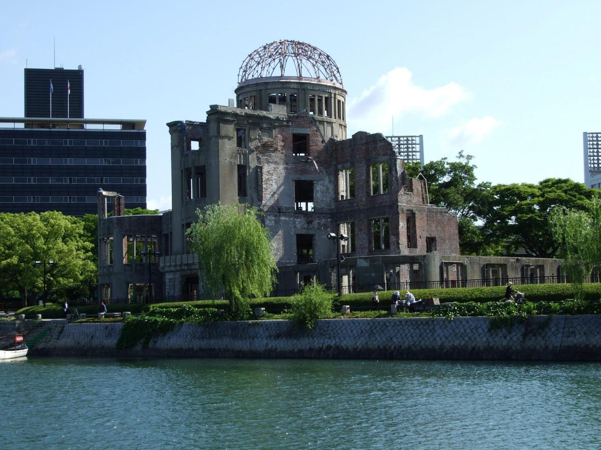 En Hotel Hiroshima Exterior foto